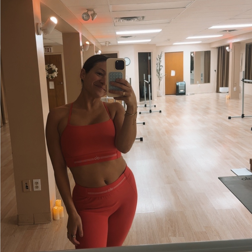 ALO Yoga Vibrant Red Sports Bra - Picture 3 of 3